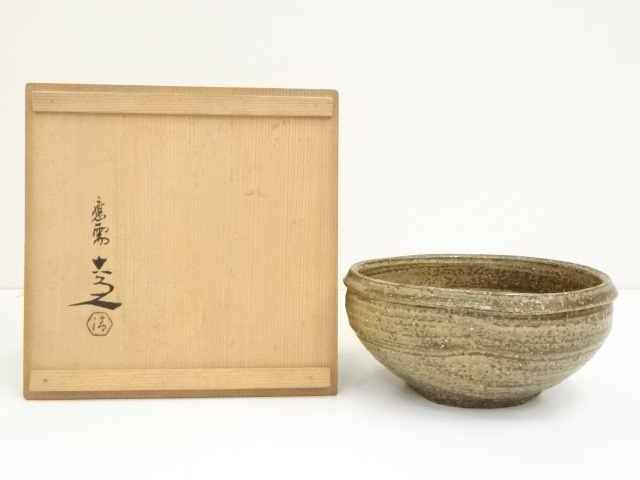 Pottery & Ceramics